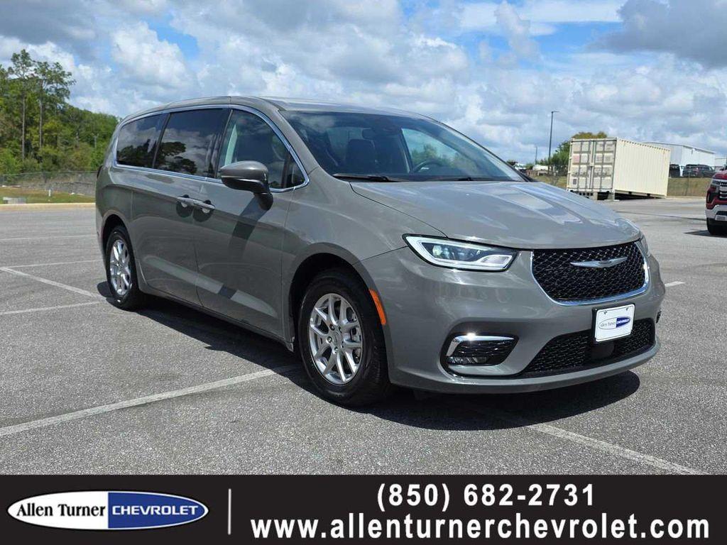 used 2023 Chrysler Pacifica car, priced at $26,742