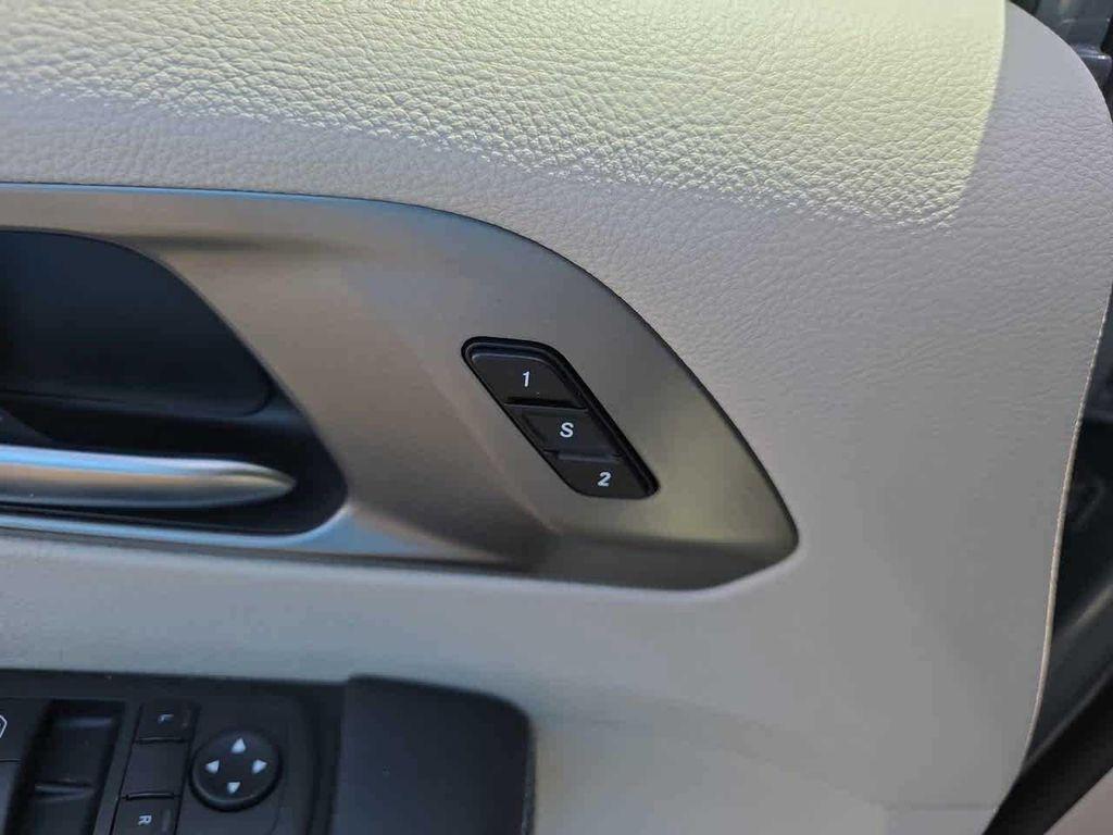 used 2023 Chrysler Pacifica car, priced at $23,600