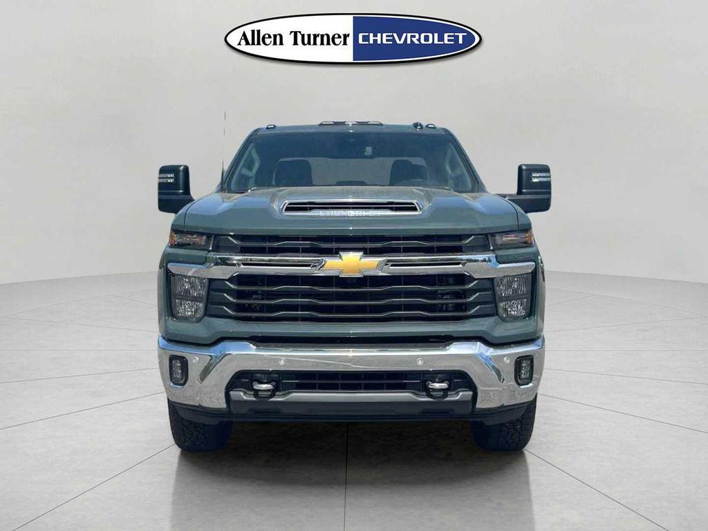 new 2026 Chevrolet Silverado 3500 car, priced at $73,214
