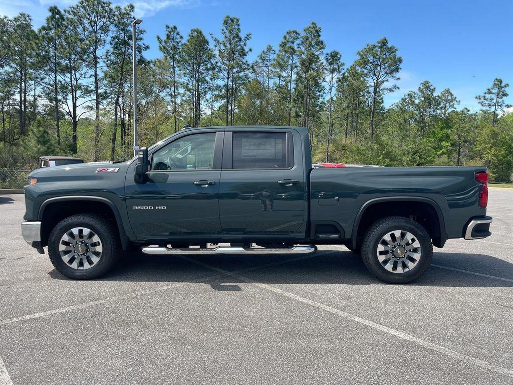 new 2026 Chevrolet Silverado 3500 car, priced at $75,305