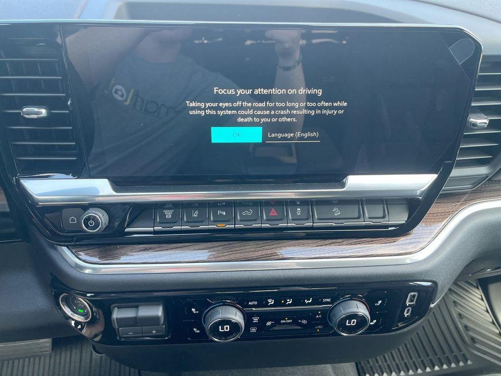 new 2026 Chevrolet Silverado 3500 car, priced at $75,305