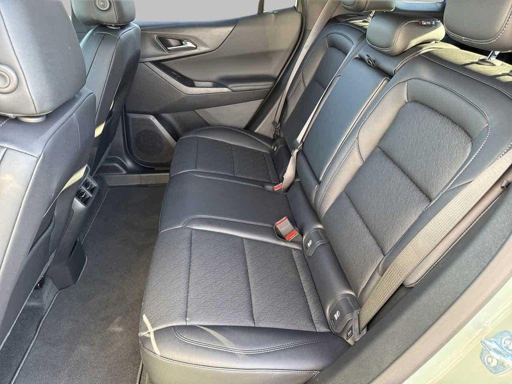 new 2026 Chevrolet Equinox car, priced at $30,514