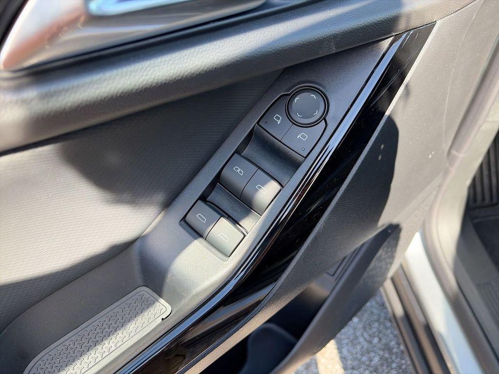 new 2026 Chevrolet Equinox car, priced at $31,790