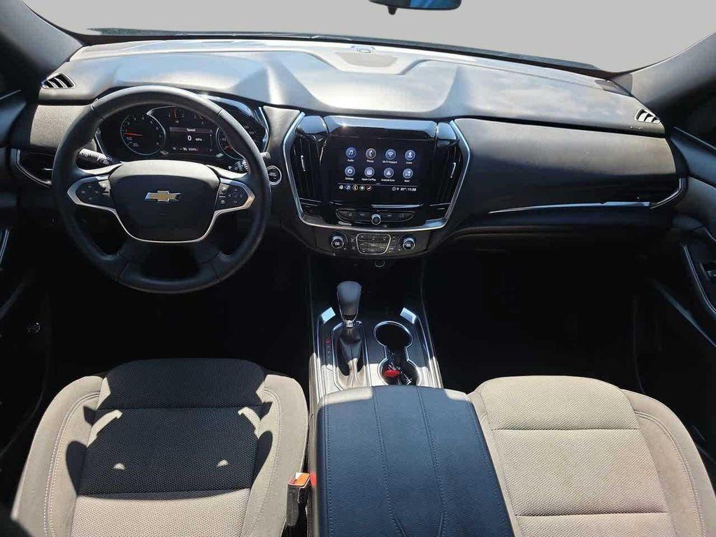 used 2023 Chevrolet Traverse car, priced at $27,942