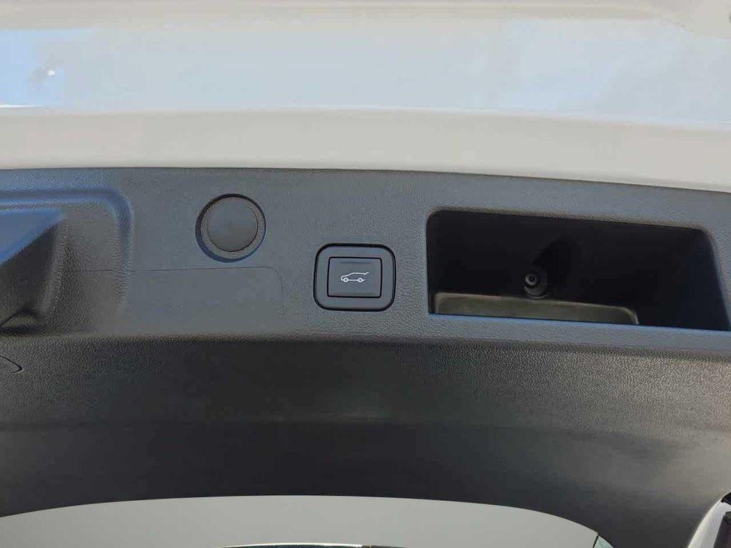 new 2026 Chevrolet Equinox car, priced at $36,910