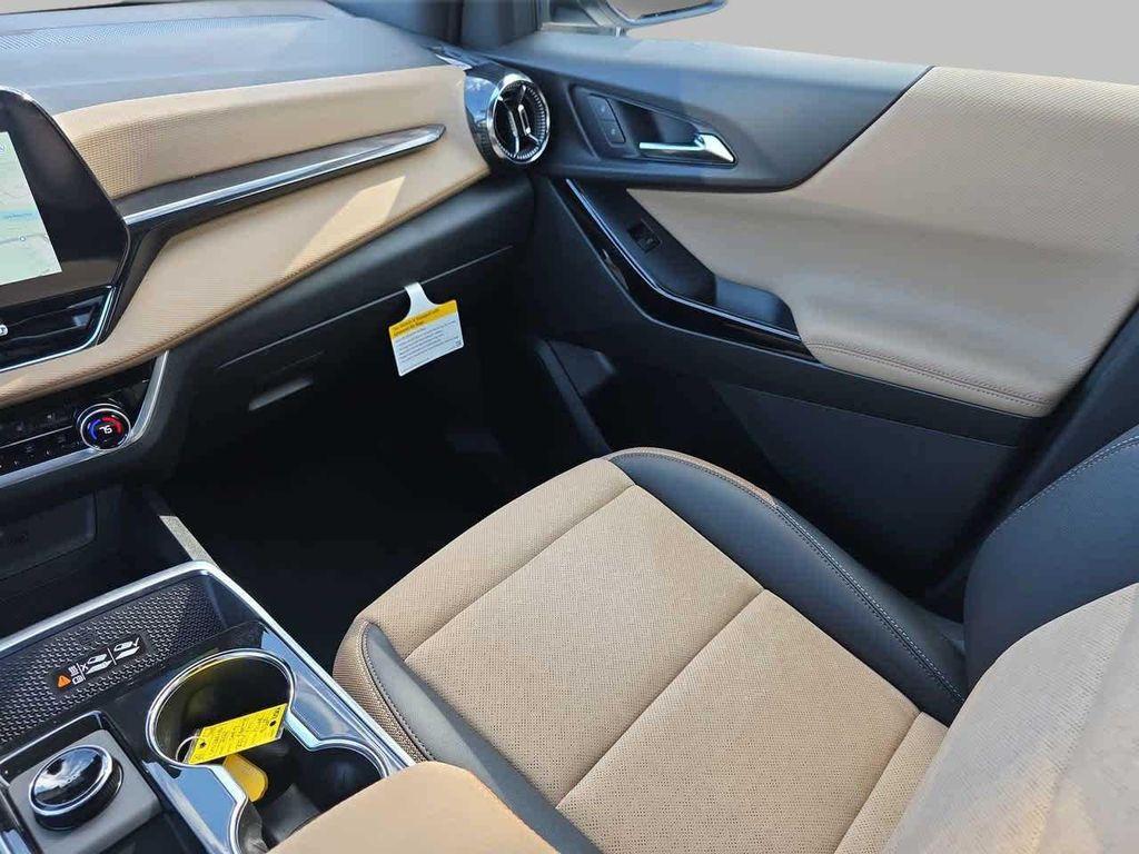 new 2026 Chevrolet Equinox car, priced at $36,910