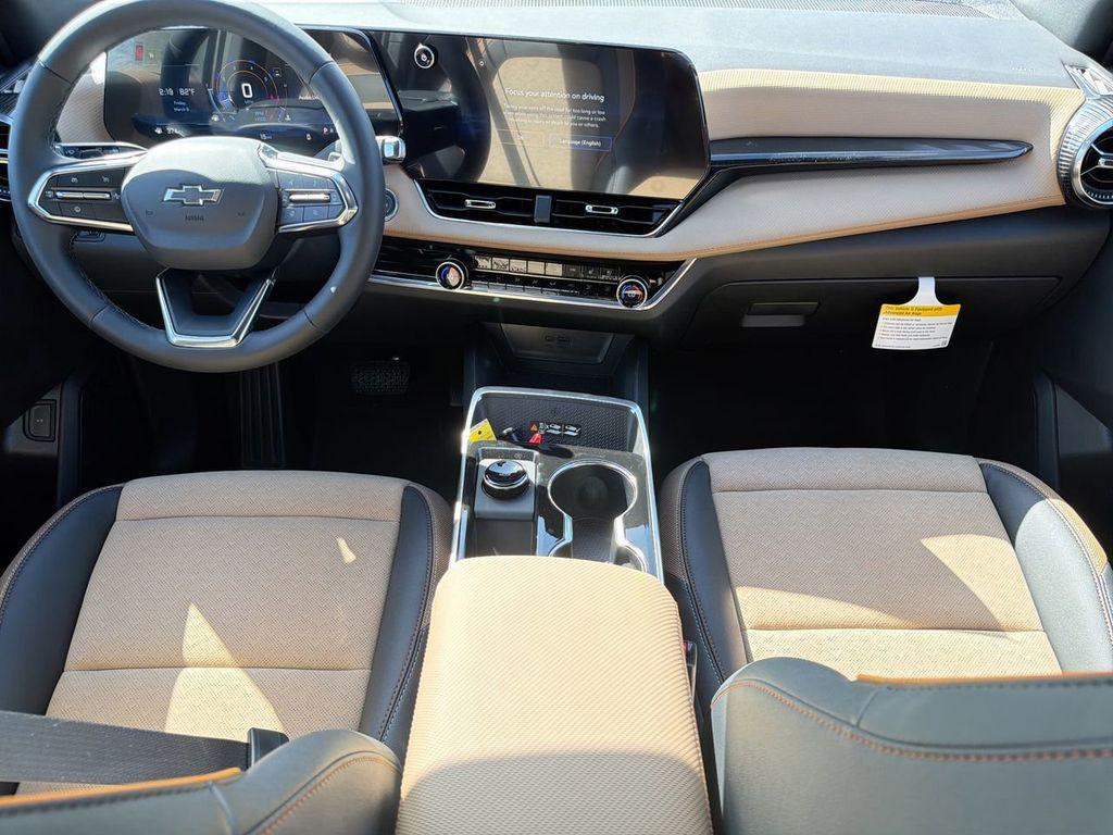 new 2026 Chevrolet Equinox car, priced at $35,490