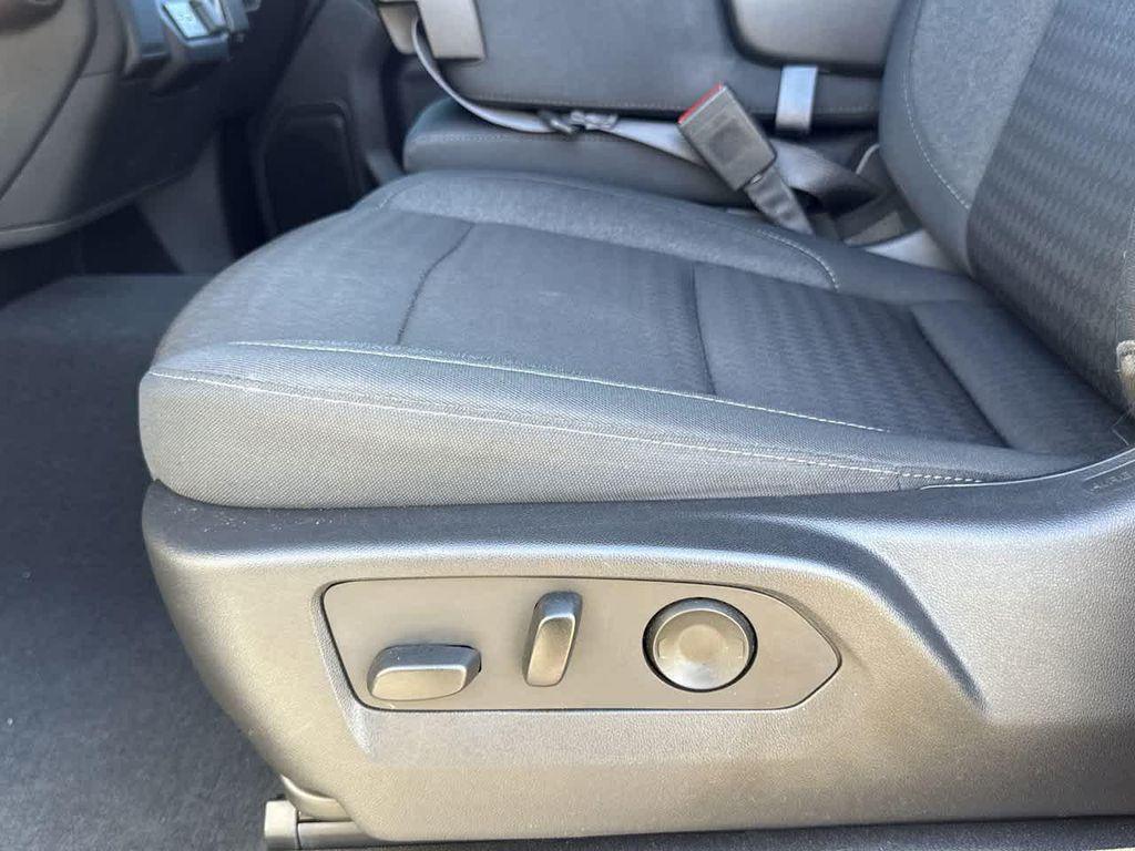 used 2022 Chevrolet Silverado 1500 car, priced at $38,959