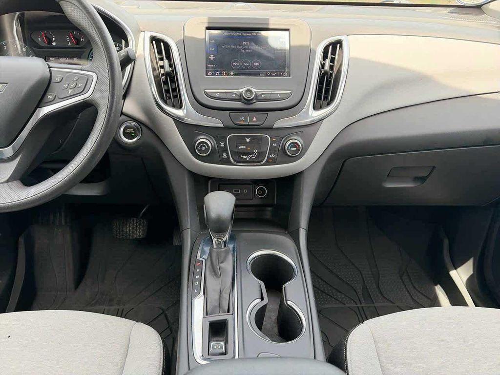 used 2022 Chevrolet Equinox car, priced at $20,142