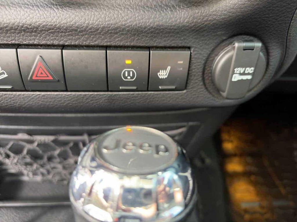used 2016 Jeep Wrangler Unlimited car, priced at $25,142