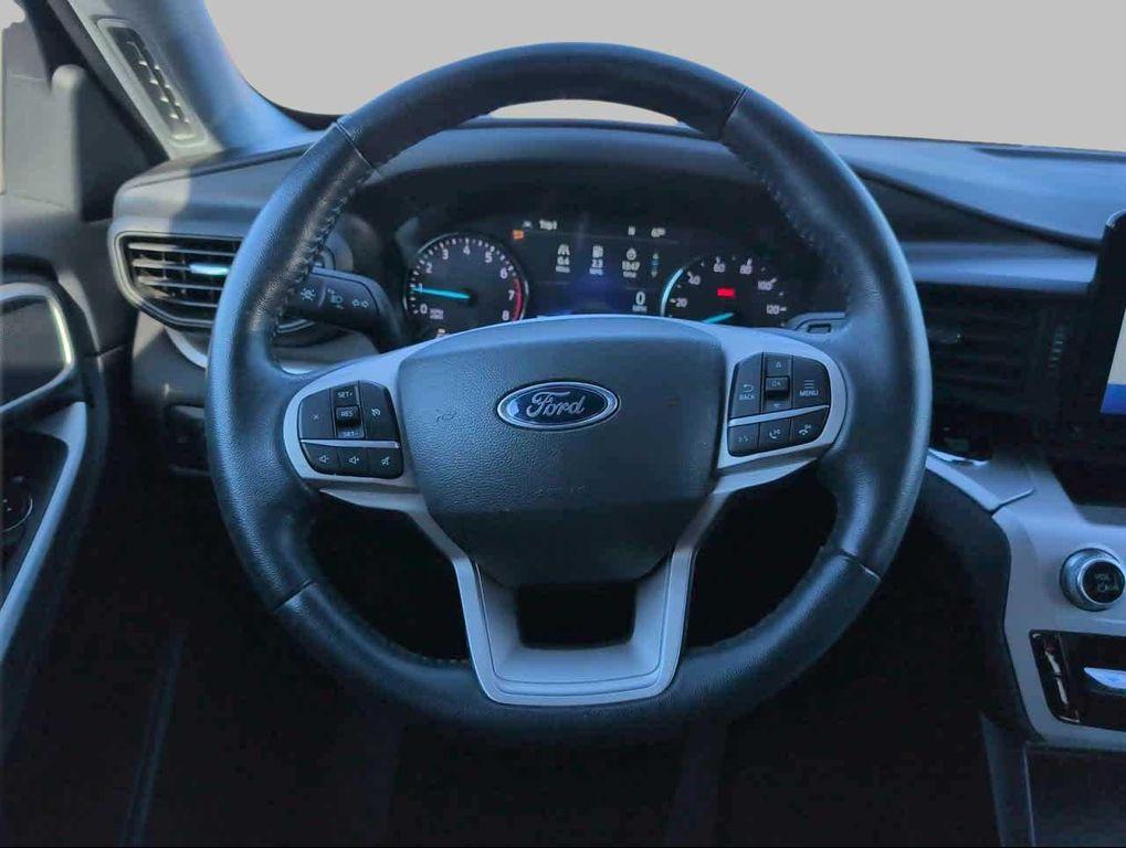 used 2022 Ford Explorer car, priced at $25,989