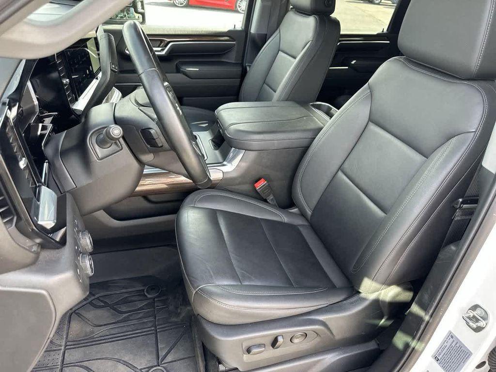 used 2024 Chevrolet Silverado 3500 car, priced at $56,087