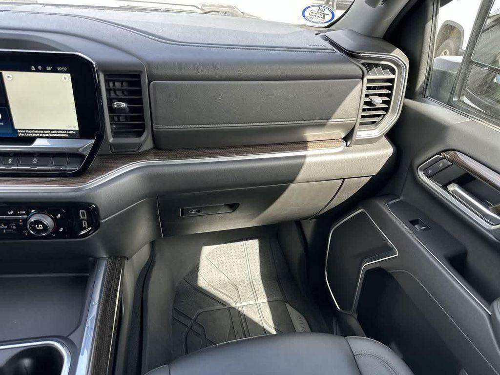 used 2024 Chevrolet Silverado 3500 car, priced at $56,087