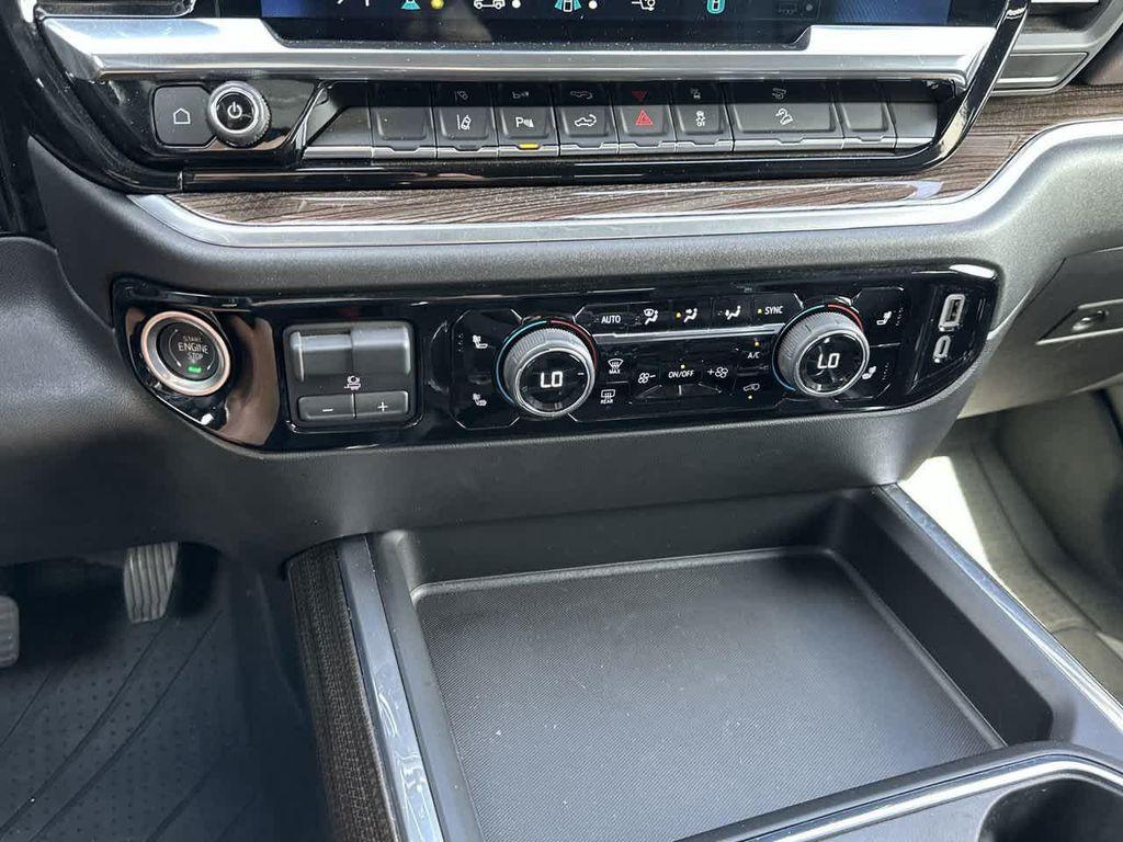 used 2024 Chevrolet Silverado 3500 car, priced at $56,087