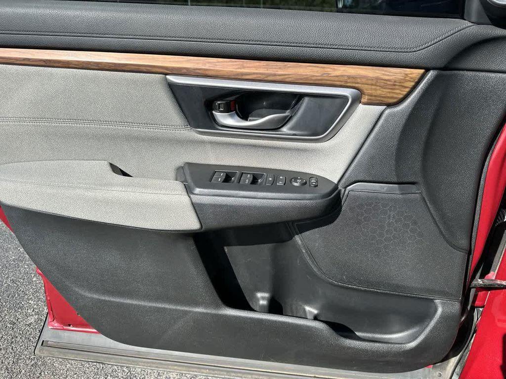 used 2021 Honda CR-V car, priced at $23,455