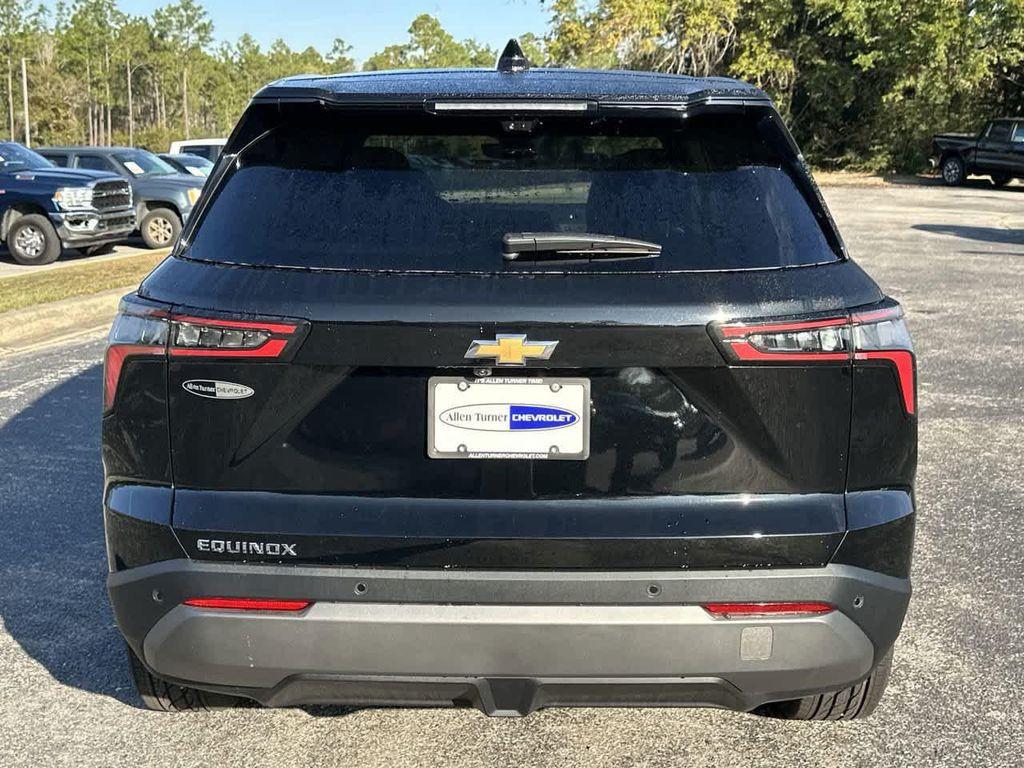 new 2026 Chevrolet Equinox car, priced at $30,490
