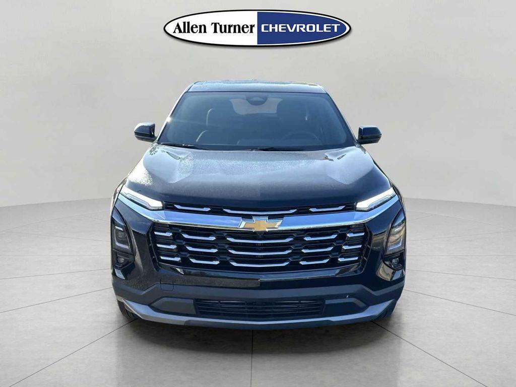 new 2026 Chevrolet Equinox car, priced at $30,376