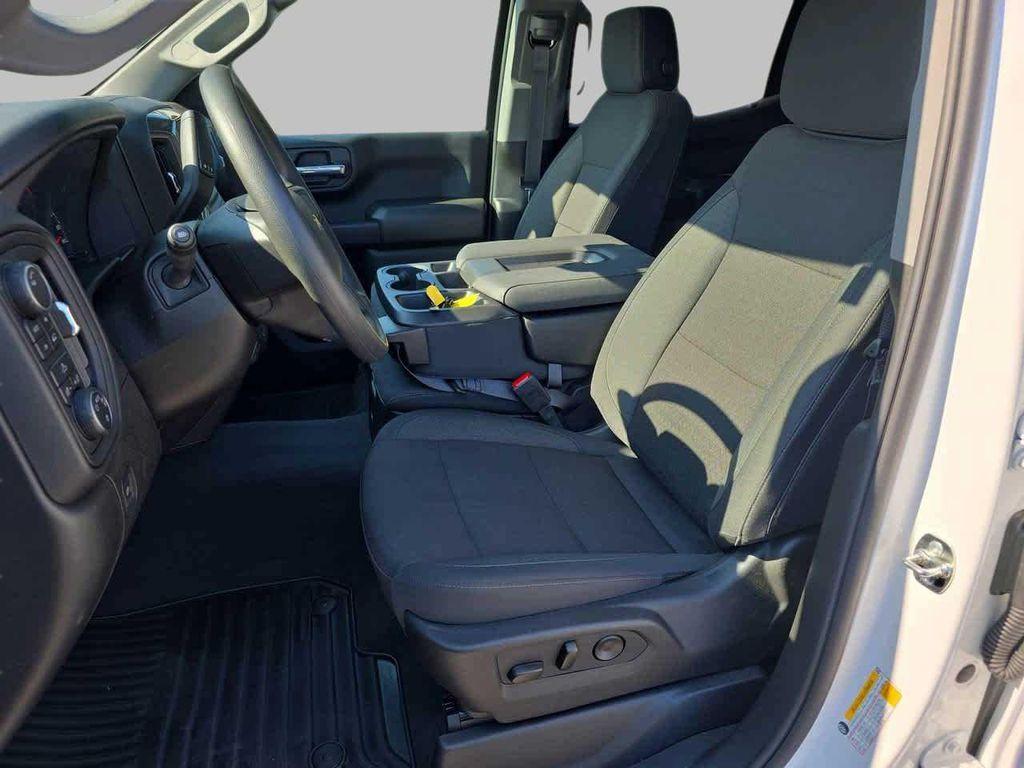 new 2026 Chevrolet Silverado 1500 car, priced at $41,560