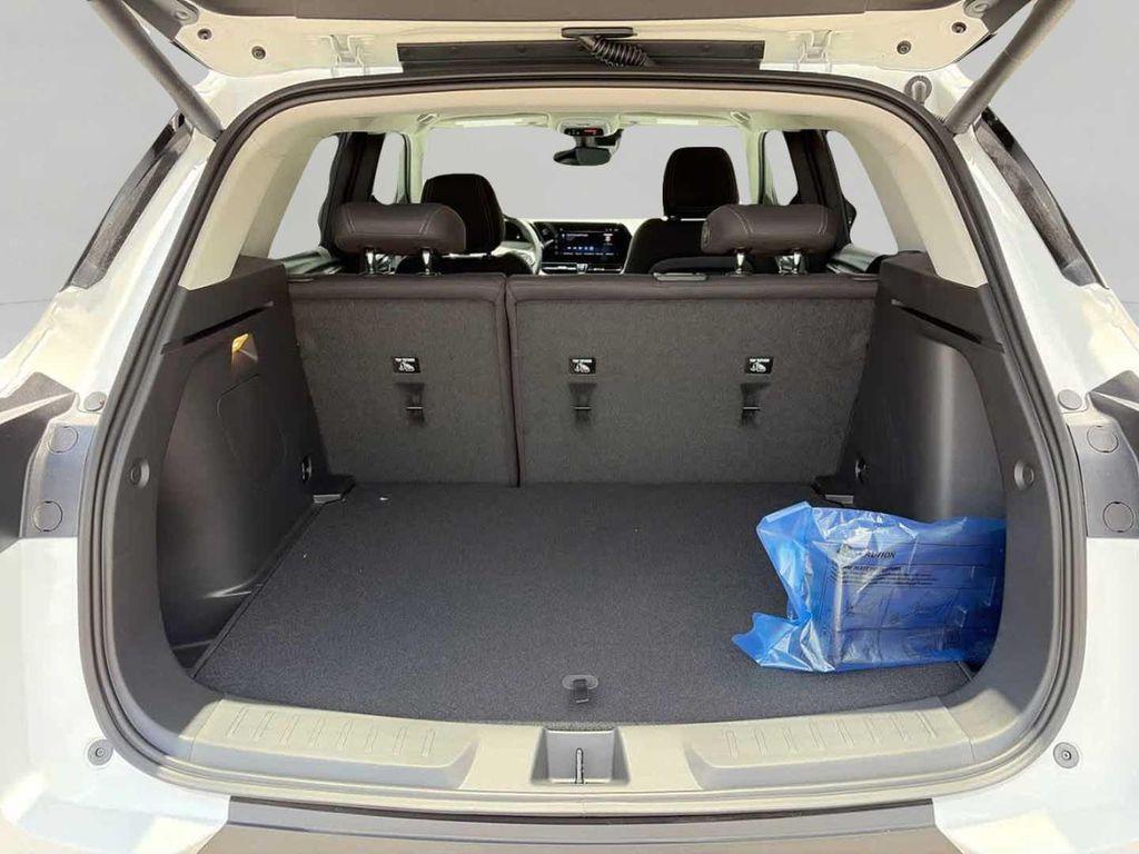 new 2026 Chevrolet TrailBlazer car, priced at $28,815