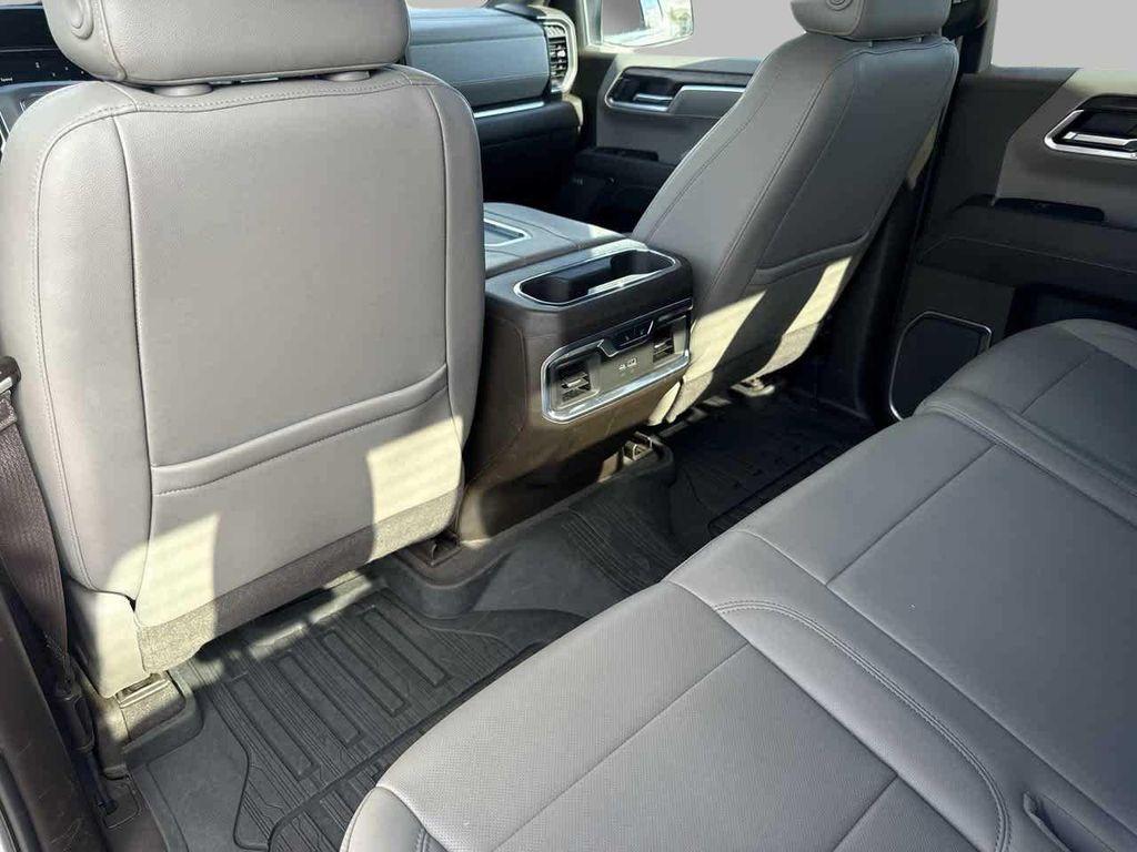 used 2022 GMC Sierra 1500 car, priced at $45,736