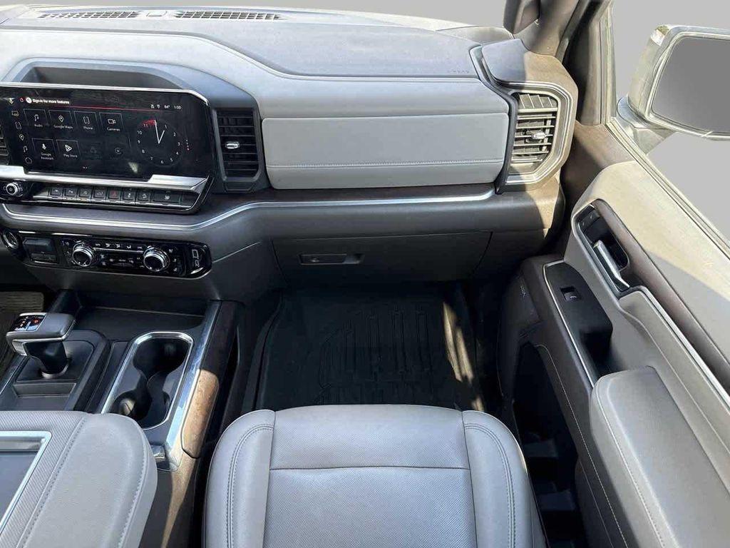 used 2022 GMC Sierra 1500 car, priced at $45,736