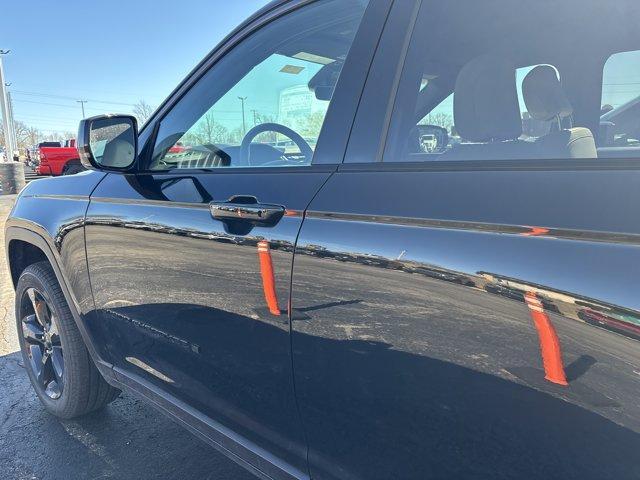 new 2026 Jeep Grand Cherokee car, priced at $49,776