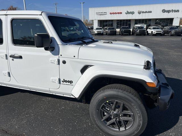 new 2026 Jeep Gladiator car, priced at $49,158