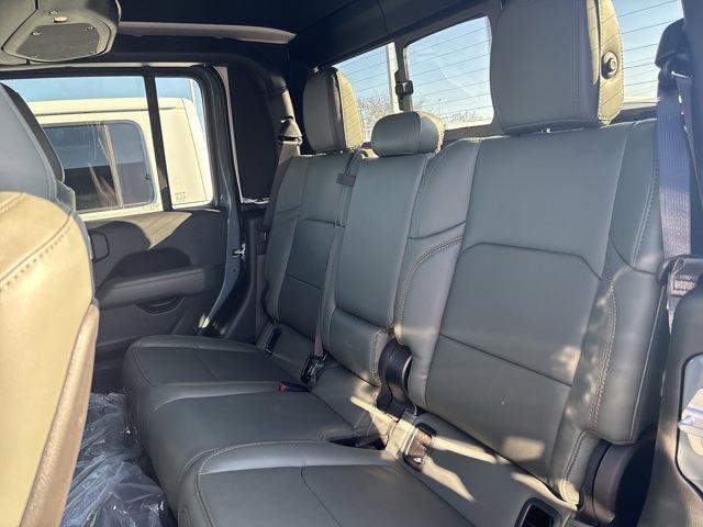 new 2026 Jeep Gladiator car, priced at $59,638