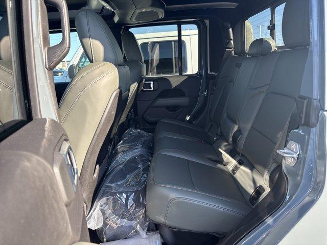 new 2026 Jeep Gladiator car, priced at $59,638