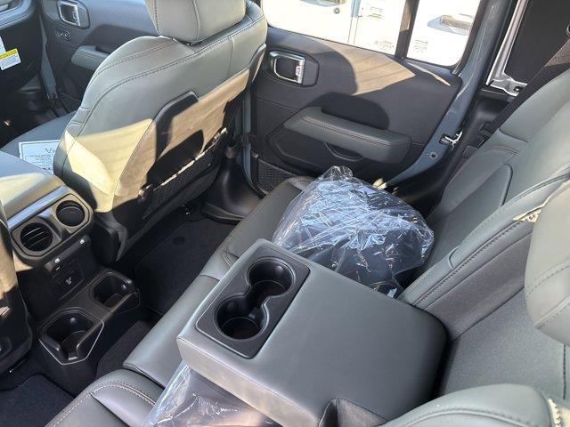 new 2026 Jeep Gladiator car, priced at $59,638