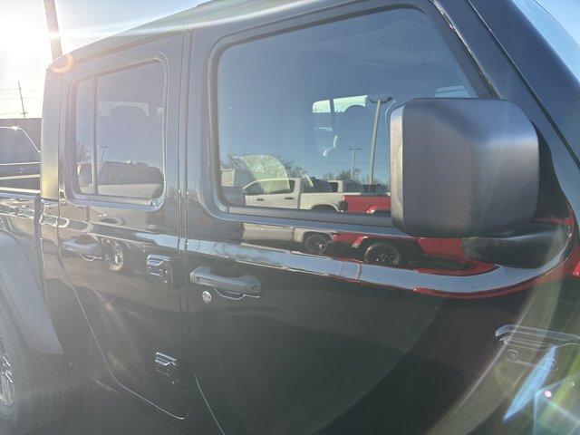 new 2026 Jeep Gladiator car, priced at $45,303