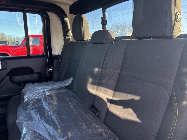 new 2026 Jeep Gladiator car, priced at $45,303