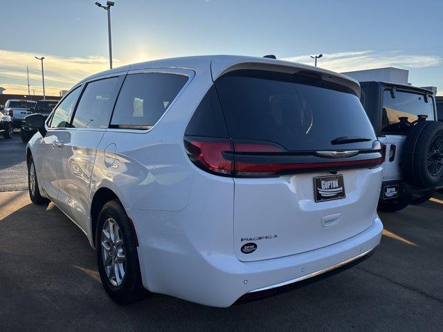 new 2026 Chrysler Pacifica car, priced at $44,354