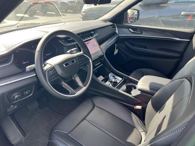 new 2025 Jeep Grand Cherokee L car, priced at $54,678