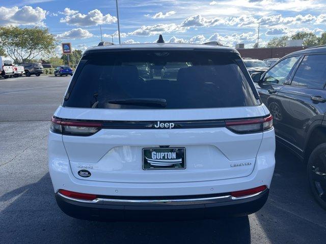 new 2025 Jeep Grand Cherokee car, priced at $49,427