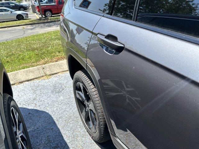 new 2025 Jeep Grand Cherokee L car, priced at $48,992