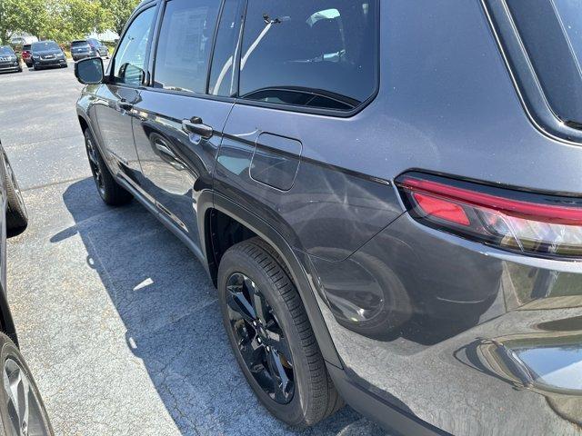 new 2025 Jeep Grand Cherokee L car, priced at $48,992