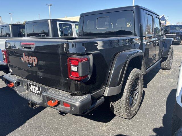 new 2026 Jeep Gladiator car, priced at $59,638