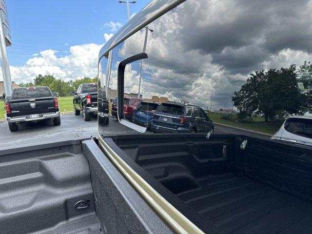 new 2025 Jeep Gladiator car, priced at $58,872