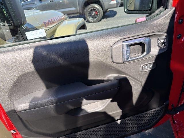 new 2026 Jeep Gladiator car, priced at $49,694