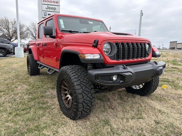 new 2026 Jeep Gladiator car, priced at $58,745
