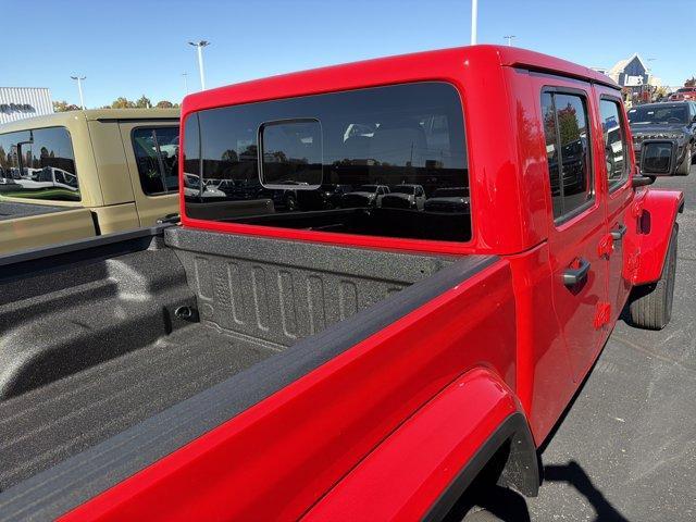 new 2026 Jeep Gladiator car, priced at $49,694