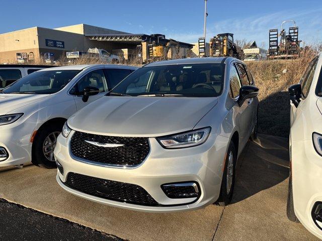 new 2026 Chrysler Pacifica car, priced at $44,800