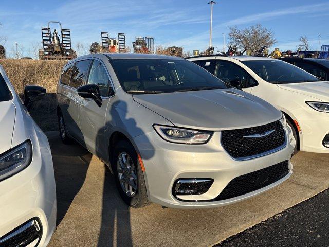 new 2026 Chrysler Pacifica car, priced at $44,800