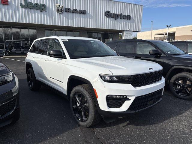 new 2025 Jeep Grand Cherokee car, priced at $47,065