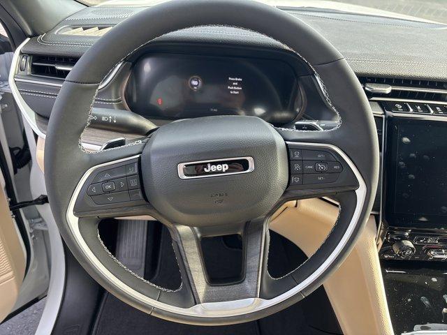new 2025 Jeep Grand Cherokee car, priced at $47,065