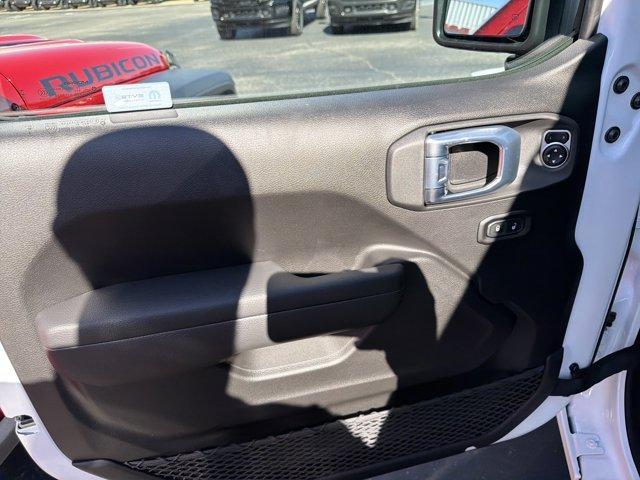 new 2026 Jeep Gladiator car, priced at $49,158