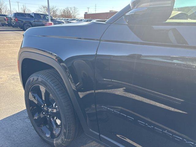 new 2025 Jeep Grand Cherokee car, priced at $48,200