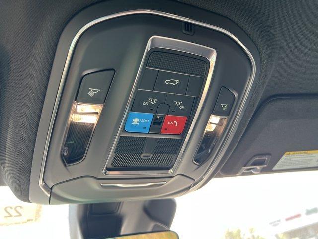 new 2025 Jeep Grand Cherokee car, priced at $46,592