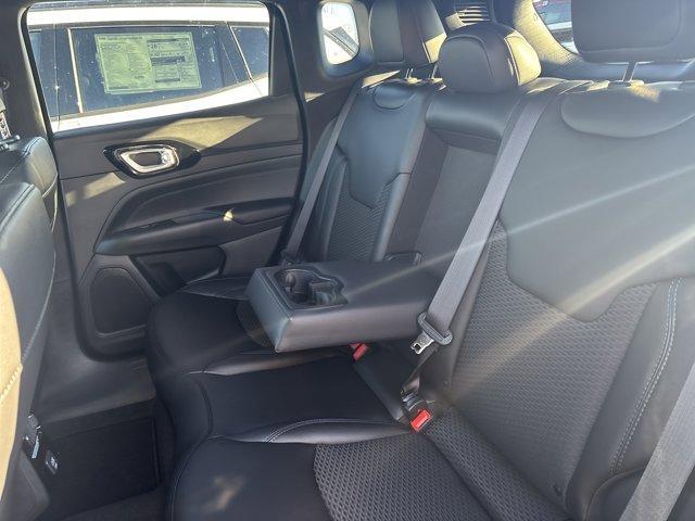 new 2026 Jeep Compass car, priced at $33,339